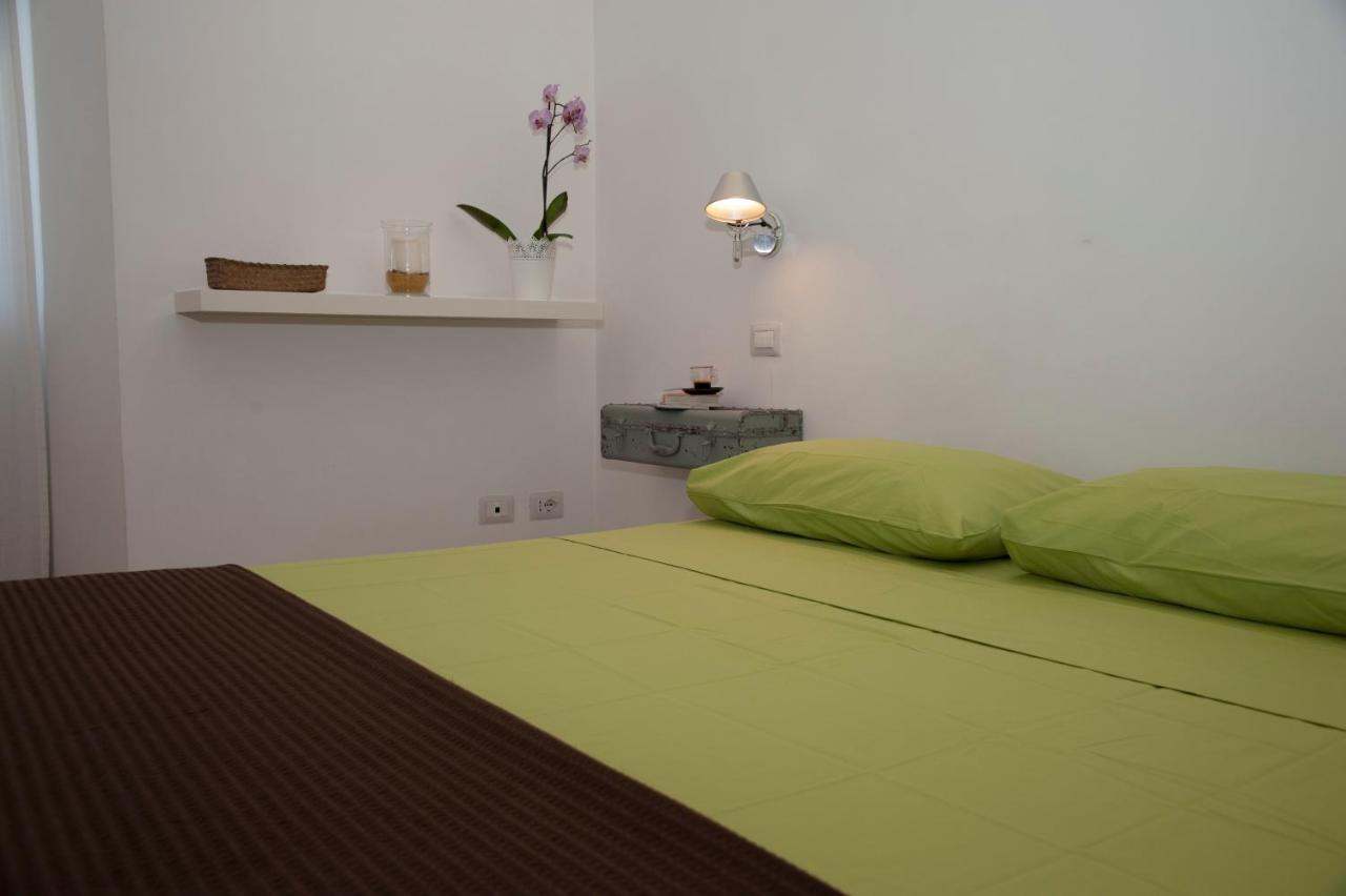 Center 2 Rooms B&B Rom Eksteriør billede